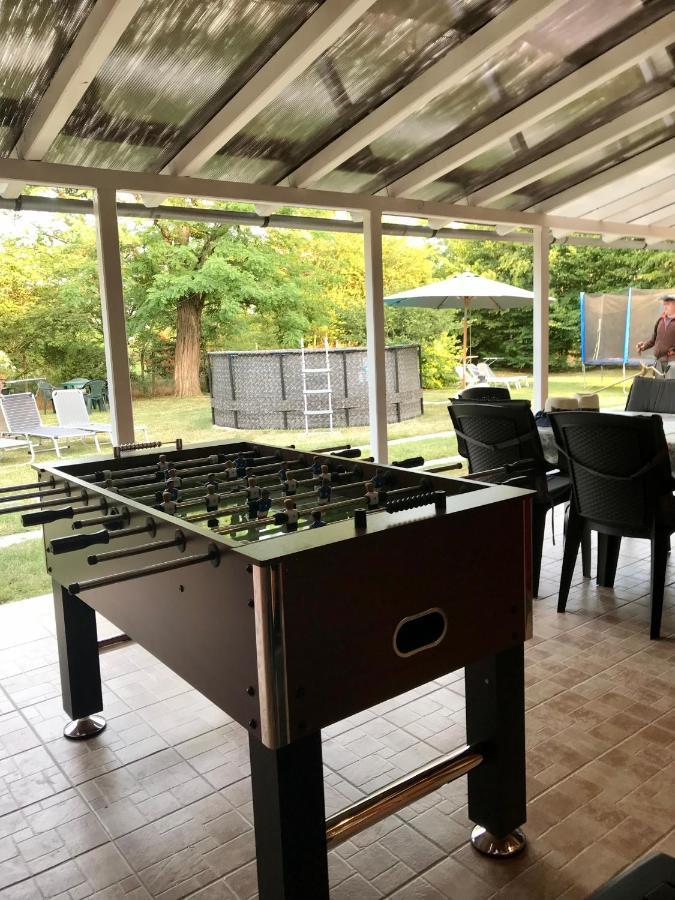 Viharsarki Apartman Gyula Eksteriør billede
